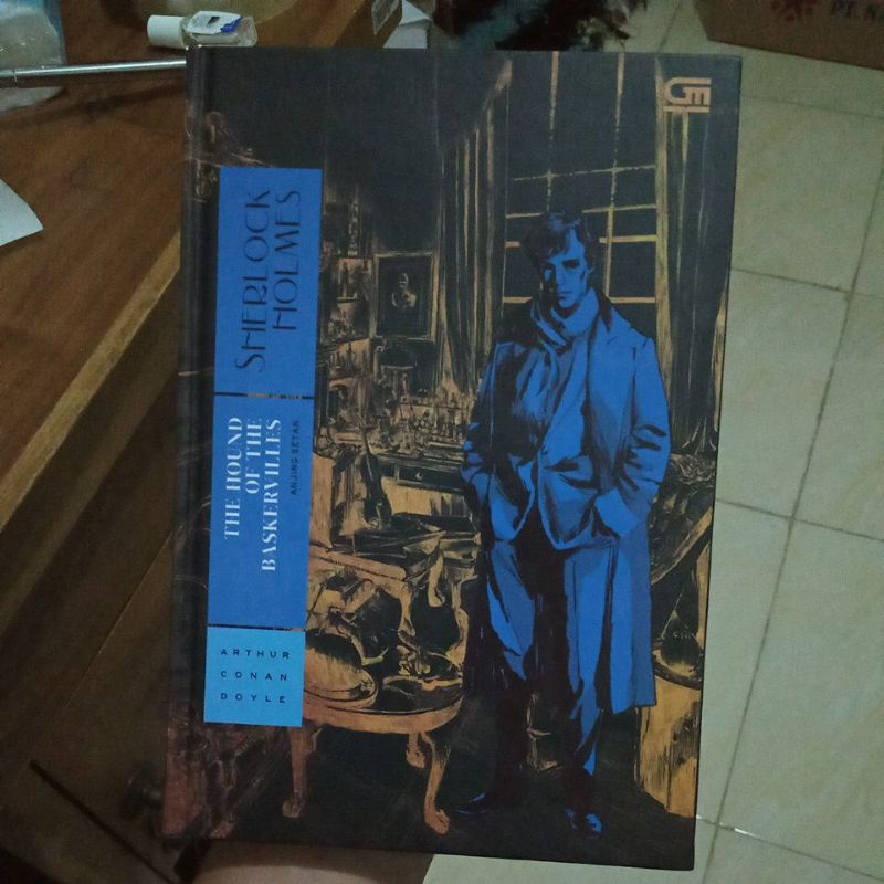 [PRELOVED] Sherlock Holmes - the hound of Baskerville (anjing setan) UNSEALED
