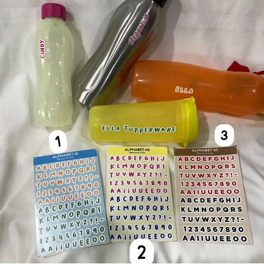 Stiker abjad alphabet huruf angka nama di Tupperware kotak bekal botol minum tahan air waterproof print UV