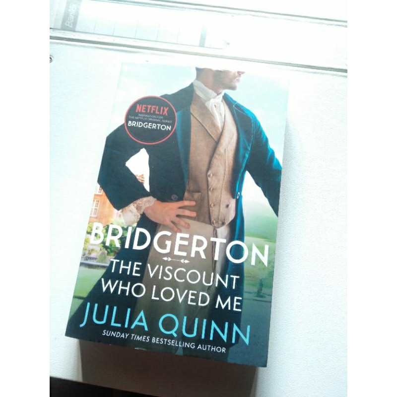 Preloved novel berbahasa Inggris - The Viscount Who Loved Me by Julia Quinn Original (Bridgerton)