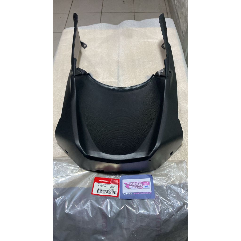 Cover Lower Depan Hitam – Vario 125 FI (64308-KZR-600ZB)