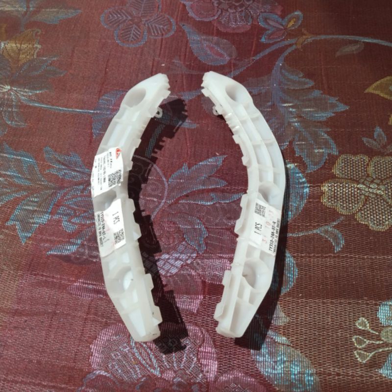 breket bemper innova 2012/2014