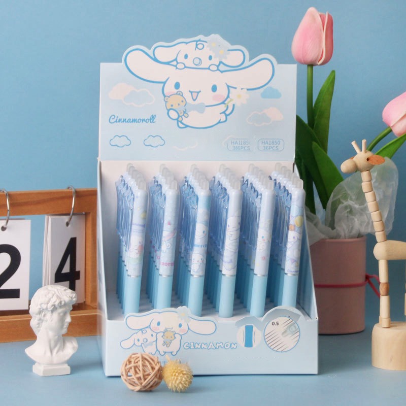 

LUCKY CAT - PULPEN PENGHAPUS CINNAMOROLL 1218 1850 TINTA BIRU 0.5MM | PEN TINTA BIRU | PEN PENGHAPUS | PEN CINNAMOROLL | CINAMORROL | CINAMOROL | ALAT TULIS SEKOLAH | ALAT TULIS KANTOR | PERLENGKAPAN SEKOLAH | PERLENGKAPAN KANTOR | PULPEN TINTA HITAM LUCU