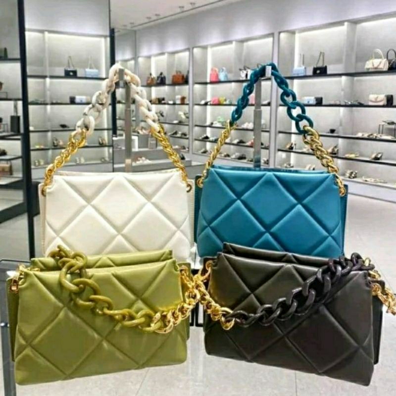 BAGSBUNNY15 • TAS WANITA ck 1366 DANIKA CHUNKY CHAIN PADDED WOMAN BAG