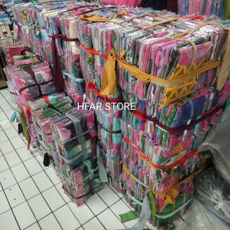 Sarung Bantal BONITA isi 2