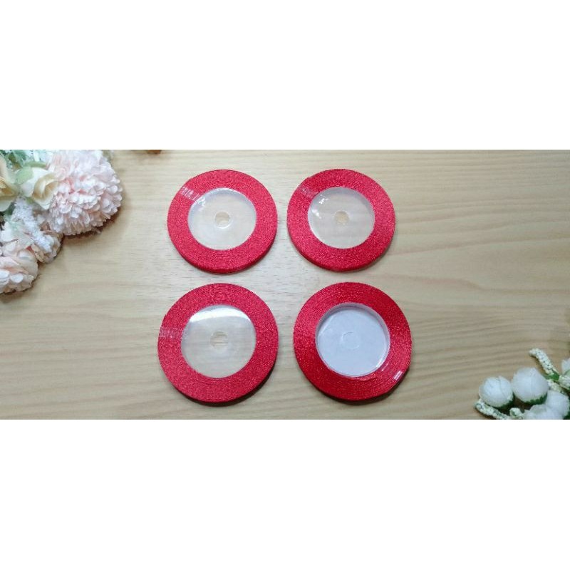 

Pita Satin Warna Merah, Lebar 1/4 Inch, Panjang 20 Yard