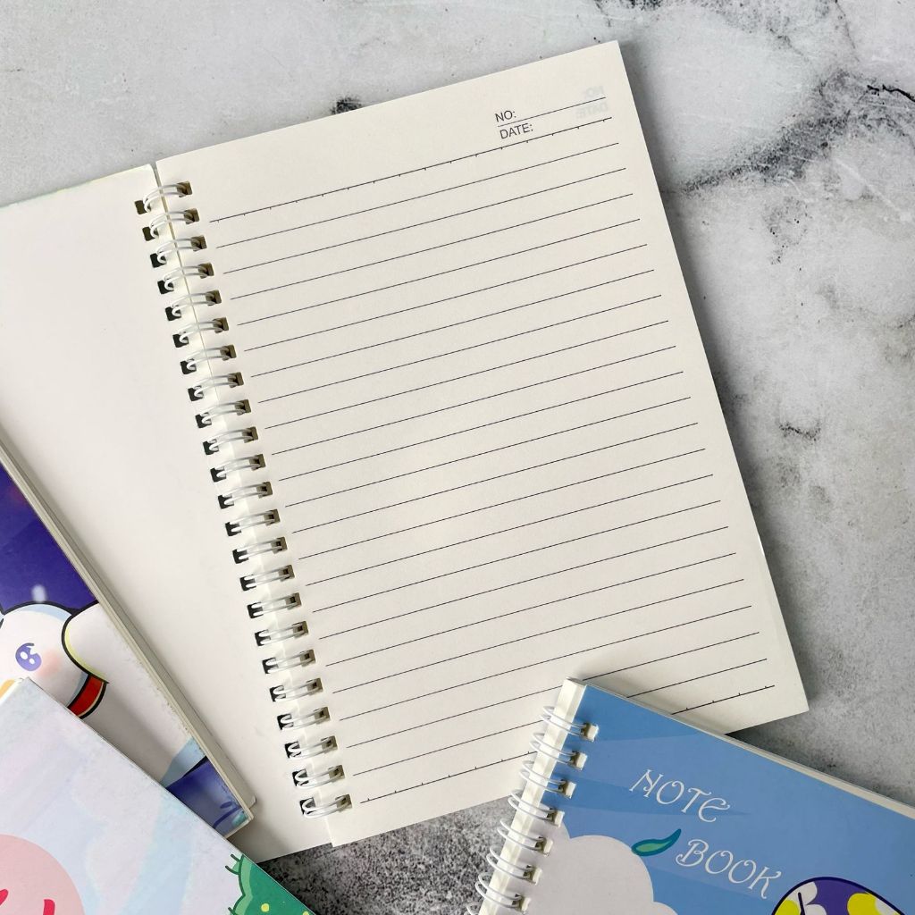 

Buku Spiral Mixue Ukuran A5 Kertas Bergaris CUTE LUCU Harga TERMURAH / Notebook Spiral MIXUE Imut Unik Alat Tulis Sekolah Dan Kantor Terlengkap Kualitas Terbaik Bisa Grosir dan COD