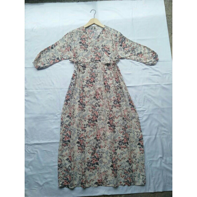 Daster kekinian motif bunga