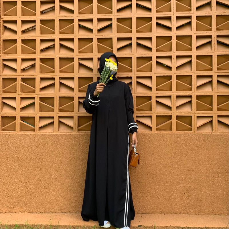 Abaya Xierra by sezonni | Abaya jet black| Abaya hitam polos| Dress hitam|Dress lebaran|Abaya turkey