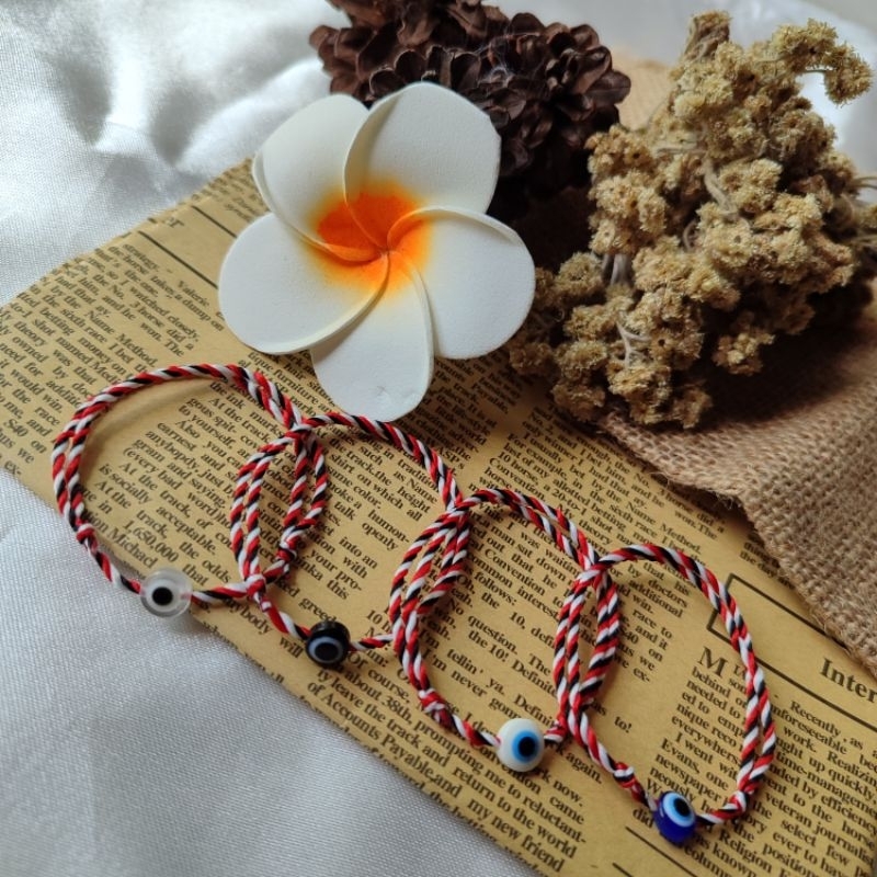 gelang tridatu cat eye