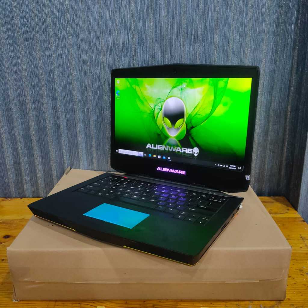 JUAL MURAH Dell Alienware 14 Core i7-4700MQ Ram 4/128Gb #DualVga Black Silver