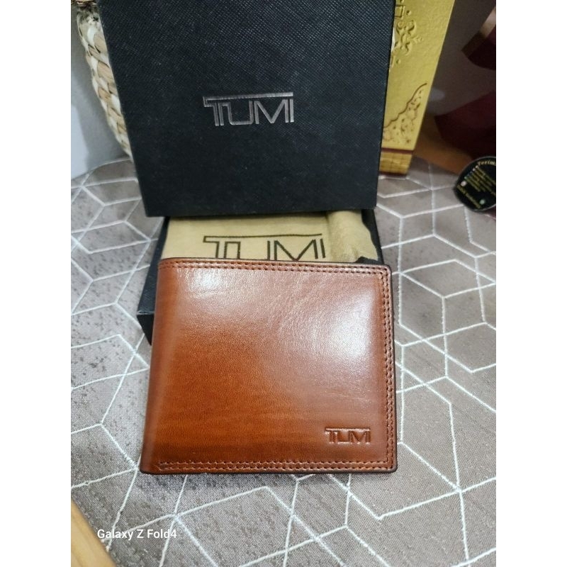 Dompet TUMI