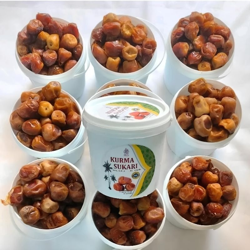 

KURMA EMBER SUKARI PREMIUM ISI 850 GRM - KURMA BASAH AL-QASEEM FRESH