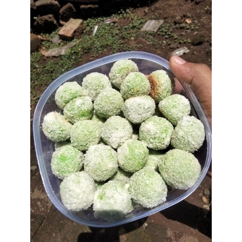 

Nastar klepon