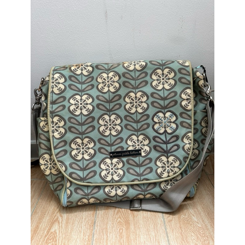 preloved diaper bag petunia pickle bottom
