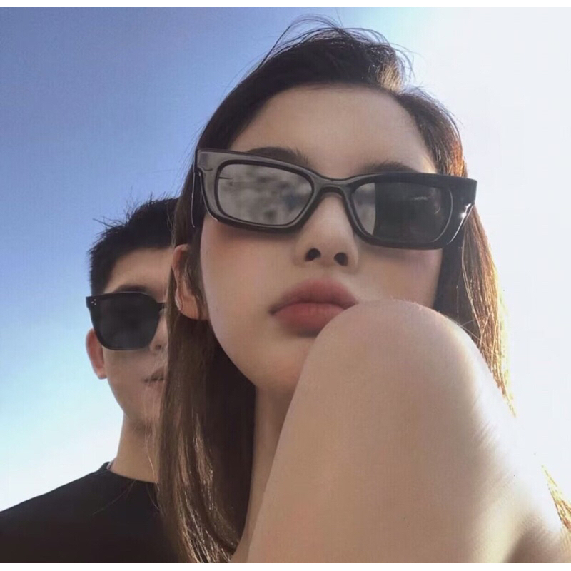 Jennie Sunnies - Kacamata Hitam Kotak Persegi Panjang Uv protection