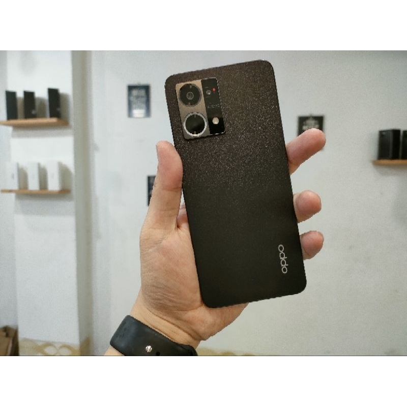 Oppo Reno 8 Ram 8/256GB Hp cas Nominus