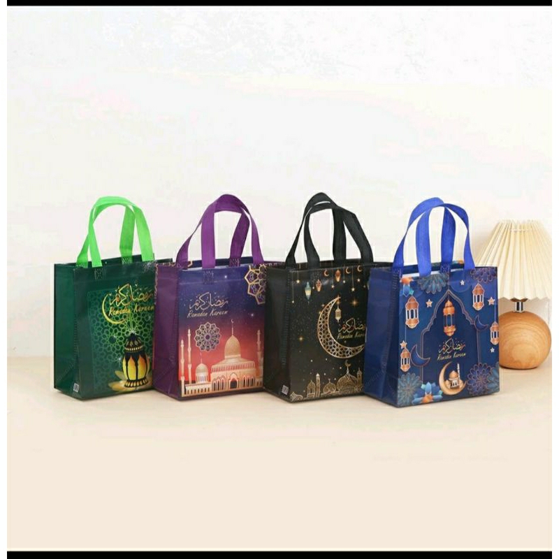 

TAS HAMPERS LEBARAN / TAS PARCEL IDUL FITRi