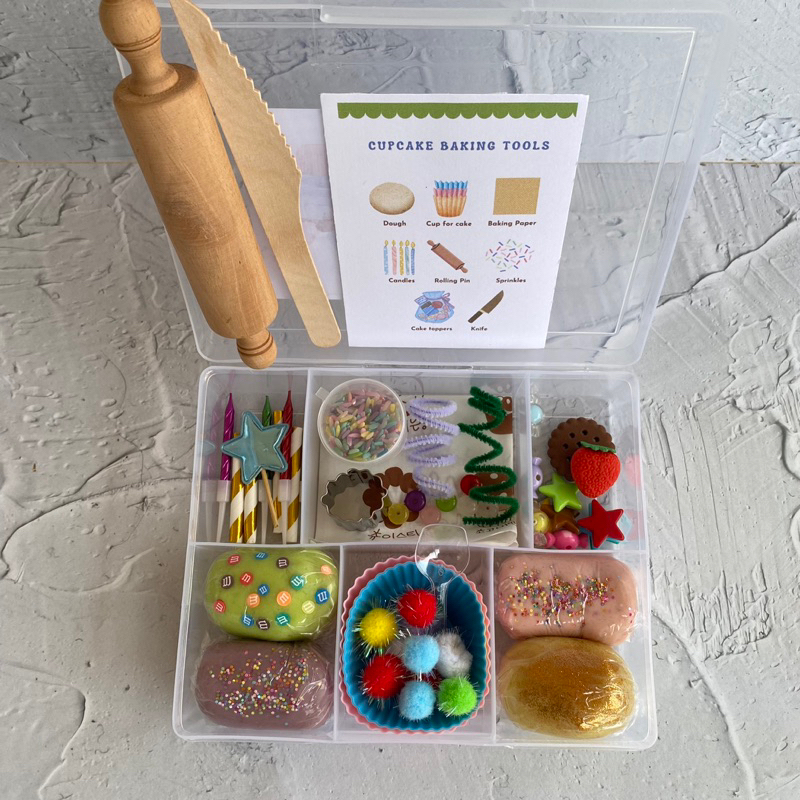 Playdough Set Cupcake / Playdough Kit Cupcake Hamper / Sensory play playdough / kid hamper
