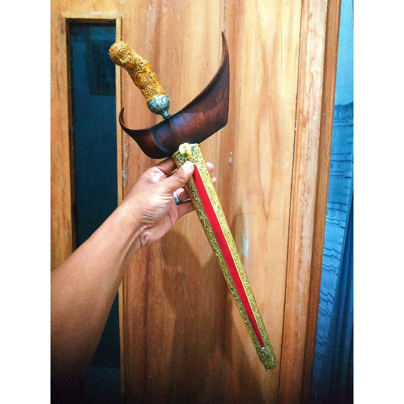 Keris Sepuh Carang Soka luk 9