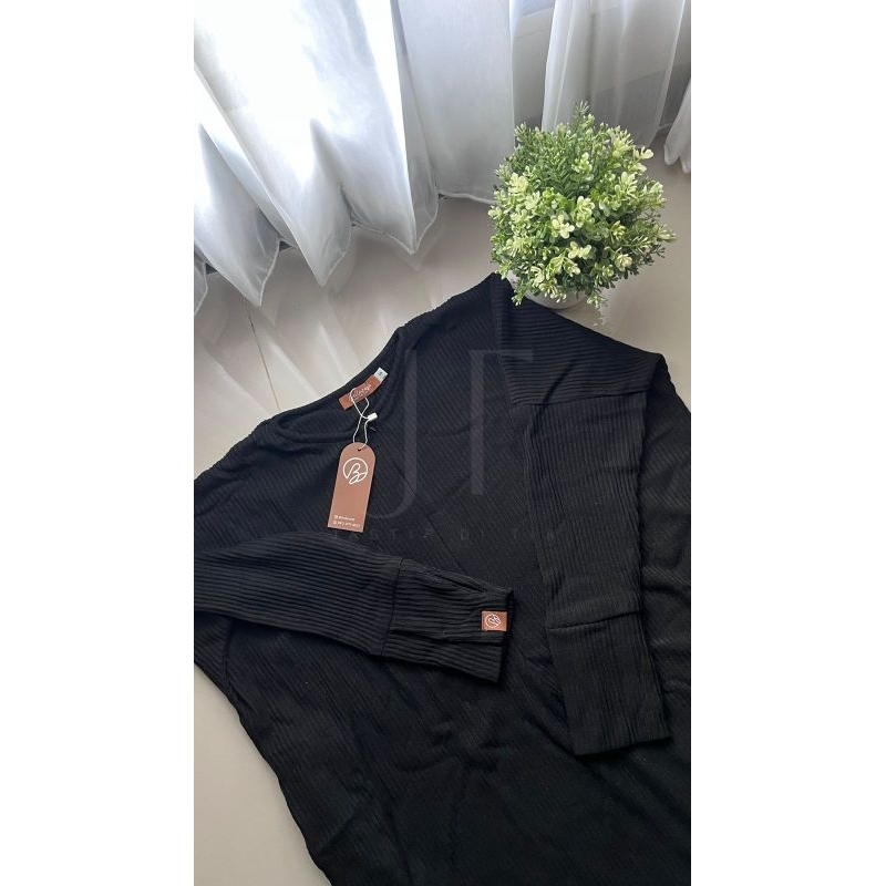 Noorin Noir Knit Abaya Black Mamba Bellezash
