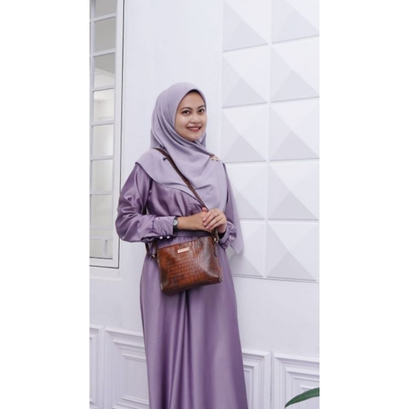 Nazilla slingbag by Quinta. Tas selempang. Tas slempang