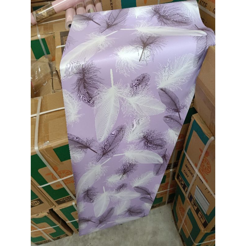 COD Wallpaper sticker dinding motif cy1262 Ukuran 45cmx10m Karakter embos