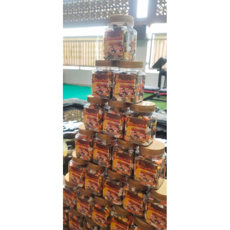 

COKLAT KERIKIL TOPLES EXP 2025