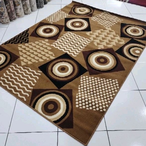 Karpet Lantai Permadani Ruang Tamu Moderno 160x210 Warna Coklat 4406