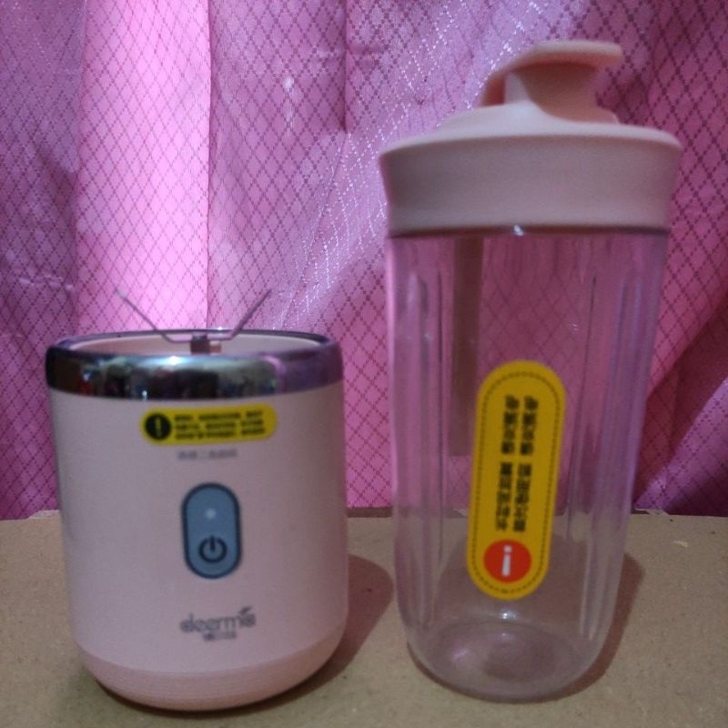 DPAC Mini Juice Blender DEERMA DEM-NU05