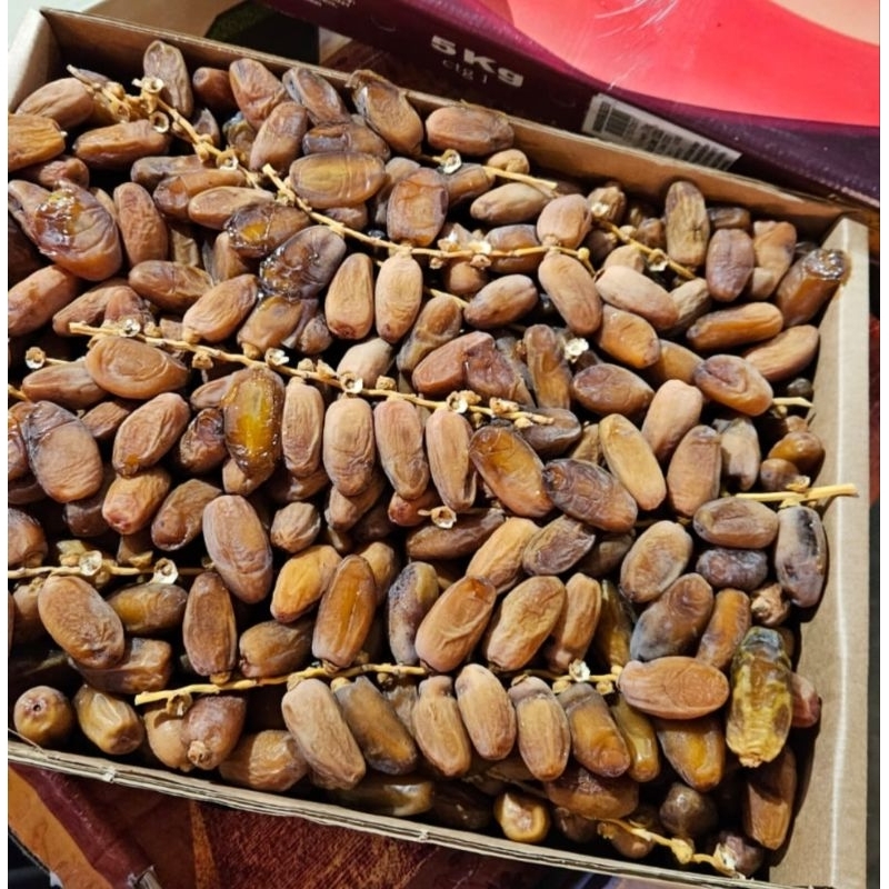 

Kurma Tangkai 5 Kg √ Kurma Tunisia √ Kurma tangkai Oleh Oleh Haji Dan Umrah