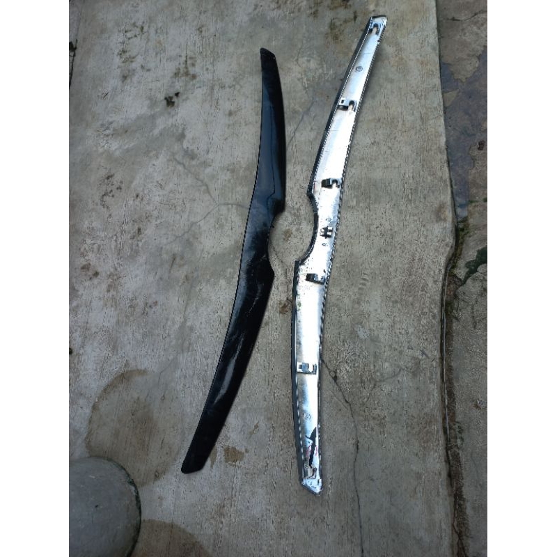 lis kap mesin innova 2009 sd 2010 original