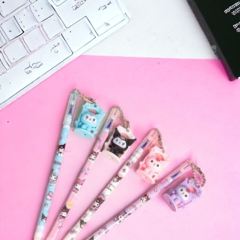 

PULPEN GEL SANRIO GANTUNGAN AYUNAN KUROMI