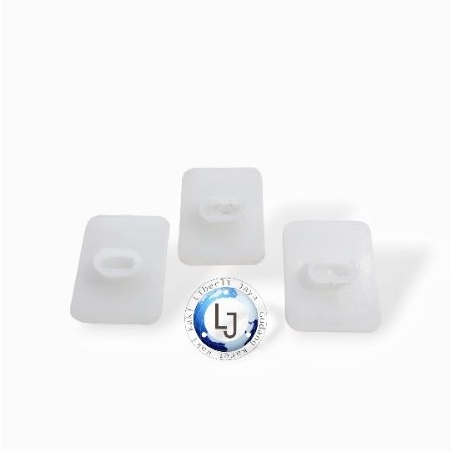 tatakan per daun kotak ganjel per daun APV/KIJANG/PHANTER/TAF MULTI isi 100biji