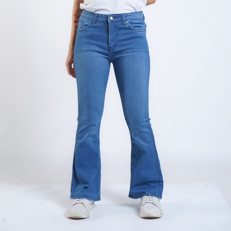 Celana Cutbray Jeans Panjang Wanita Fit Jumbo Size Denim Polos Lexi Biru Jeans - DLINE