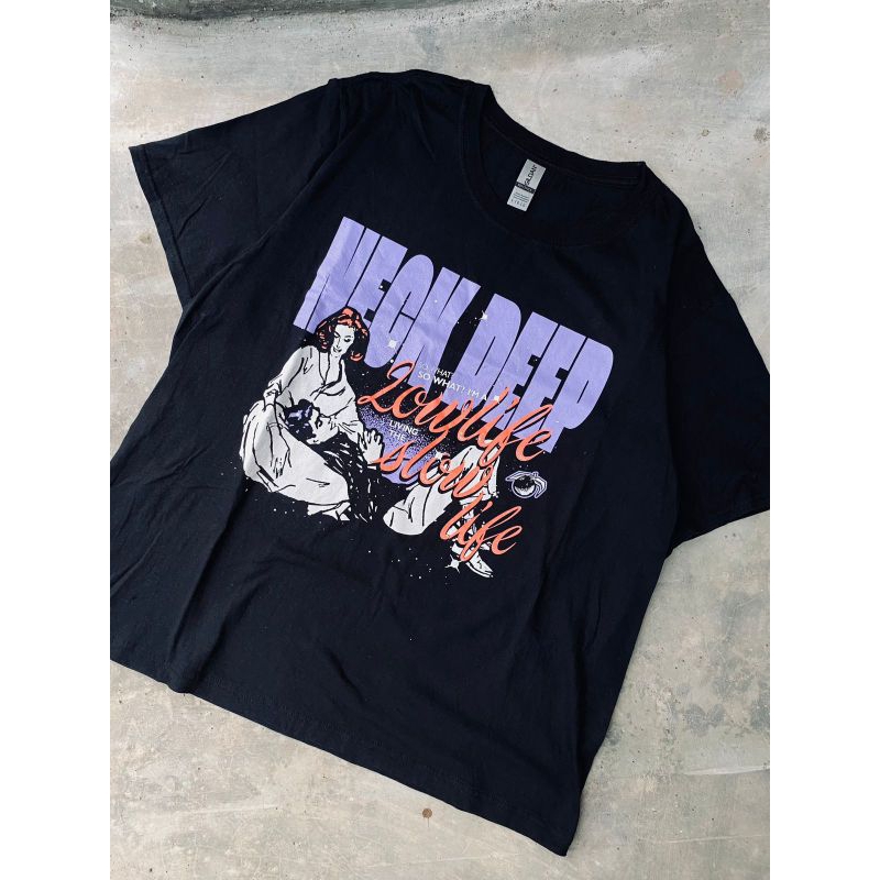 T-shirt Neck Deep Low Life Tag Gildan Softstyle