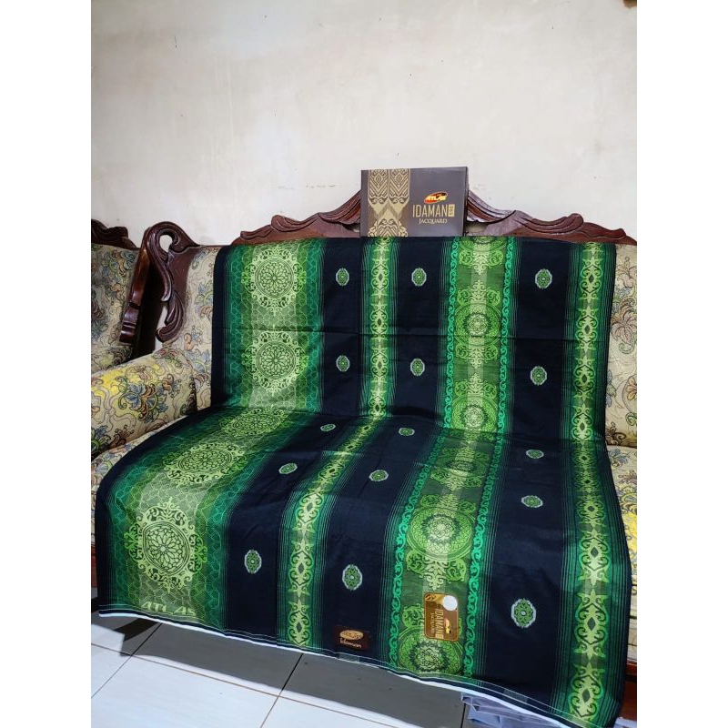 SARUNG ATLAS IDAMAN GOLD RAYON JAGUARD MIX