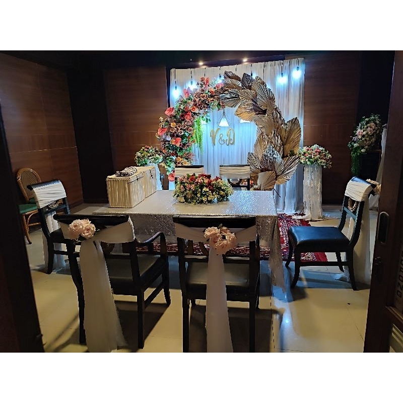 Dekorasi akad nikah minimalis + meja kursi akad