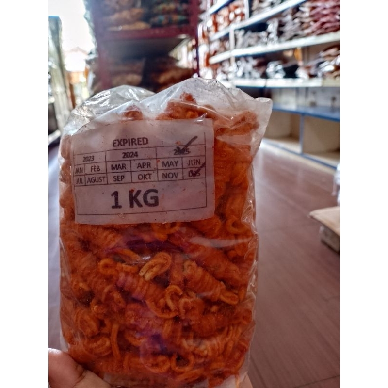 

MIE GULUNG KEMASAN 1 KILO GRAM GURIH