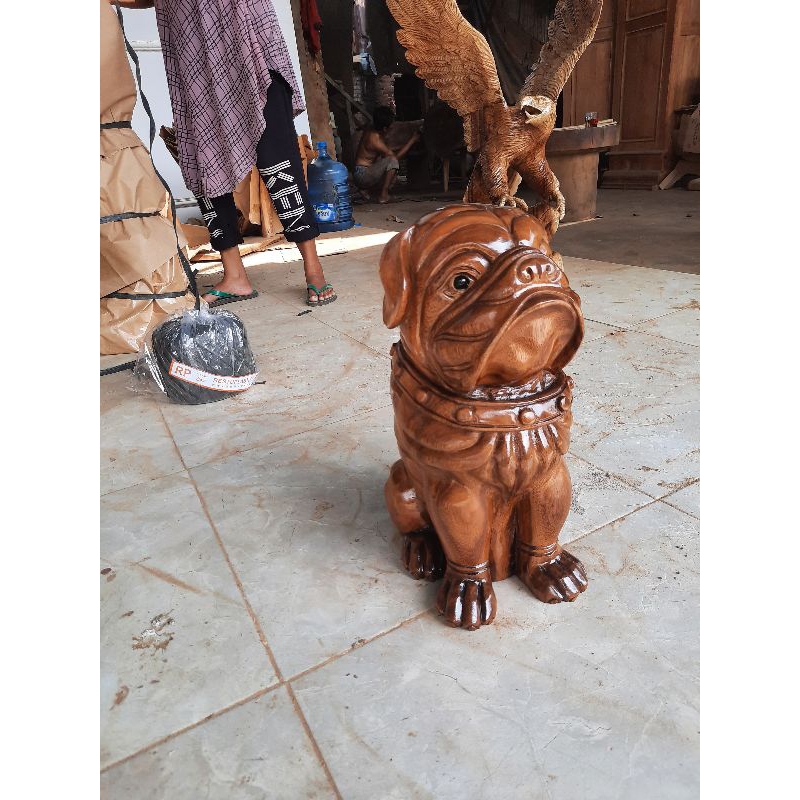 Patung Anjing Pitbull