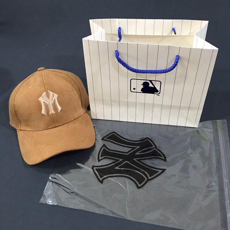 Topi Baseball Cap NY Wool Coklat Milo