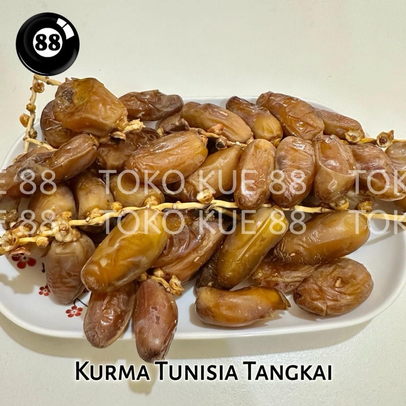 

Kurma Tangkai 250gr / Kurma Tunisia / Kurma Ajwa Asli / Kurma Mesir