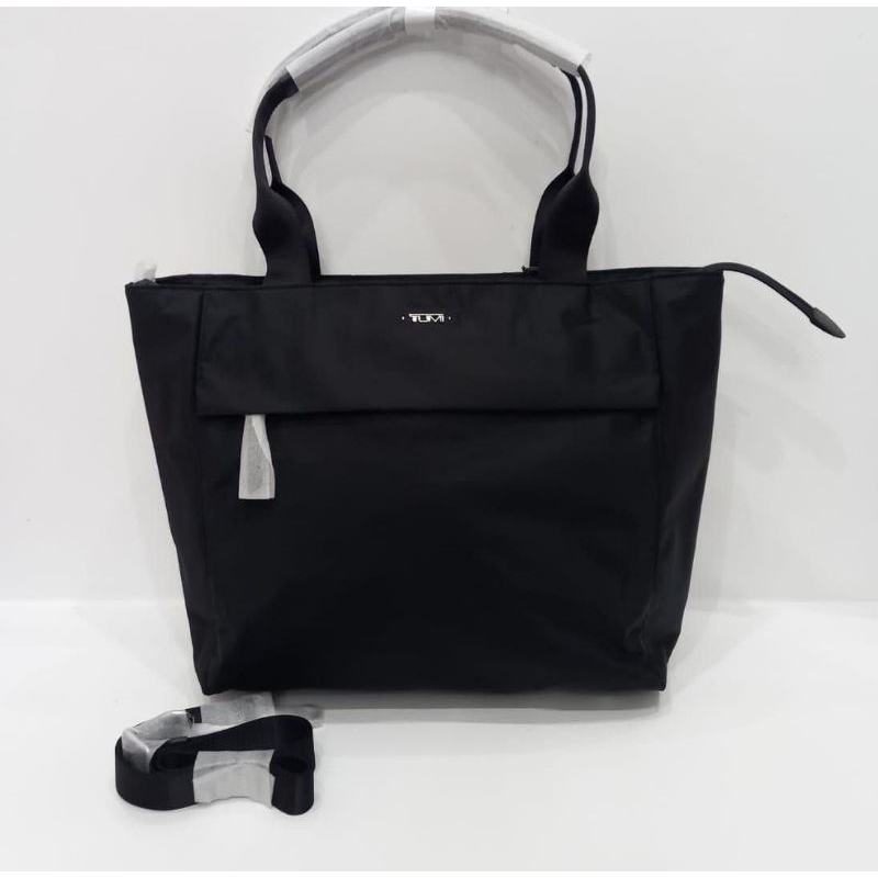 TUMI Penelope tote / laptop bag black nylon