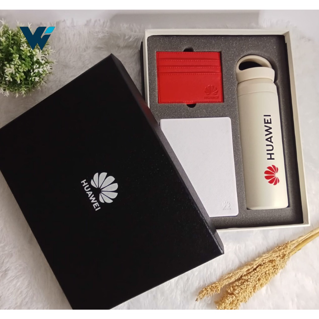 

Gift Box Set Tumbler + Name Card Holder + Agenda