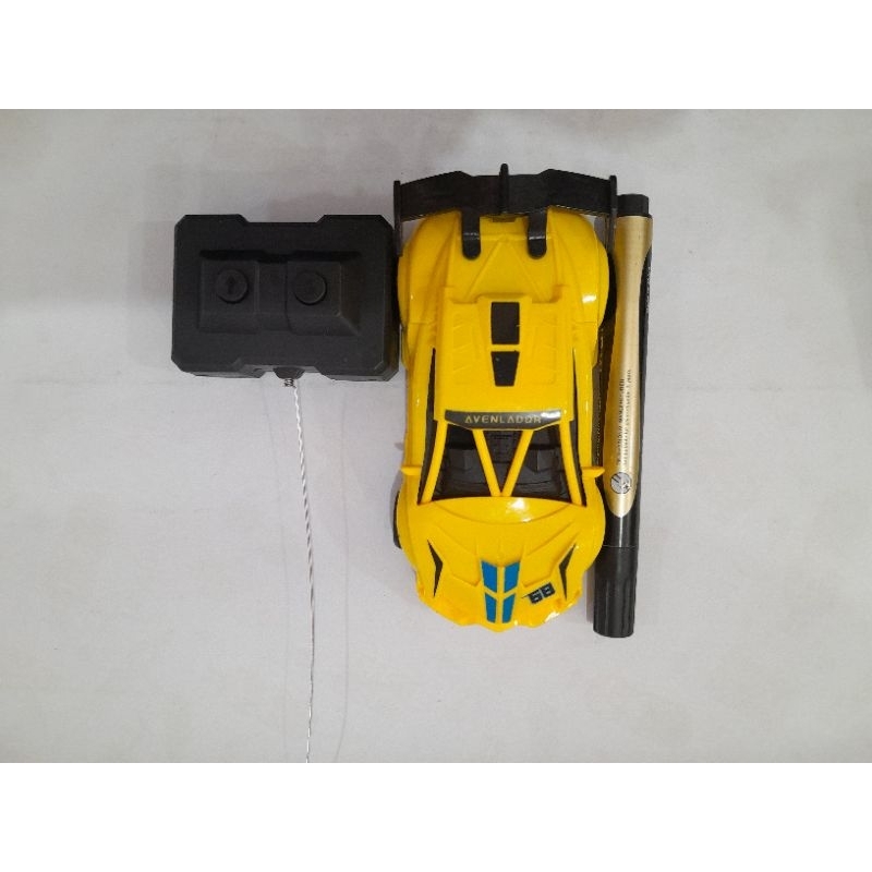 MAINAN MOBIL REMOT KECIL/MAINAN MOBIL REMOT ANAK