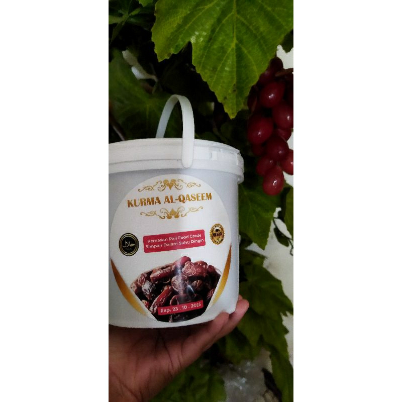

Kurma Ember Al qhassim
