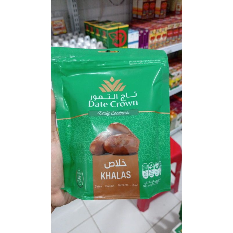 

Kurma Khalas Date Crown 250 Gram Uni Emirat Arab Original