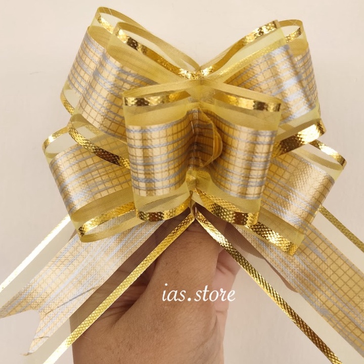 

Buka Pintu Menuju Penawaran Luar Biasa isi 1pcs Premium Pita Tarik 32mm Motif Lace Gold Silver