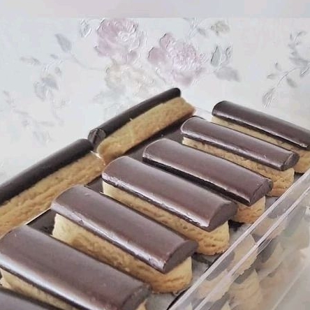 

250gr Kue Kering Coklat Stik Premium / Choco Stick Cookies / Kue Kering Choco Stik Premium