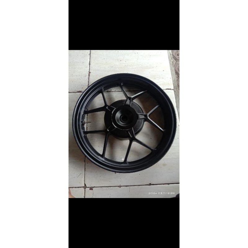 velg belakang vario 150 , original copotan motor