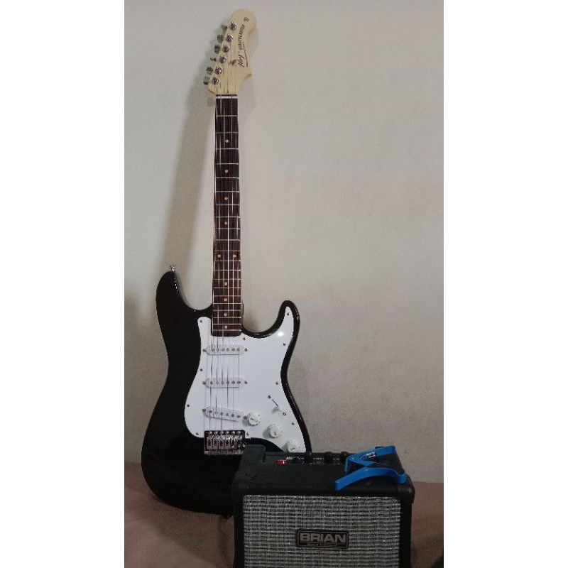 Gitar Listrik Stratocaster + Ampli